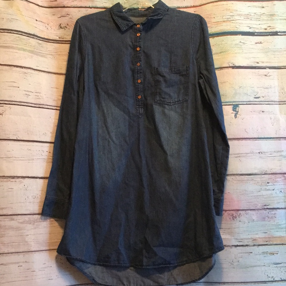 Ci Sono Blue Jean Blouse